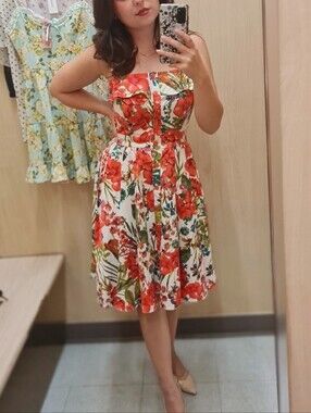 Floral Button-Front Sundress in Red and Green